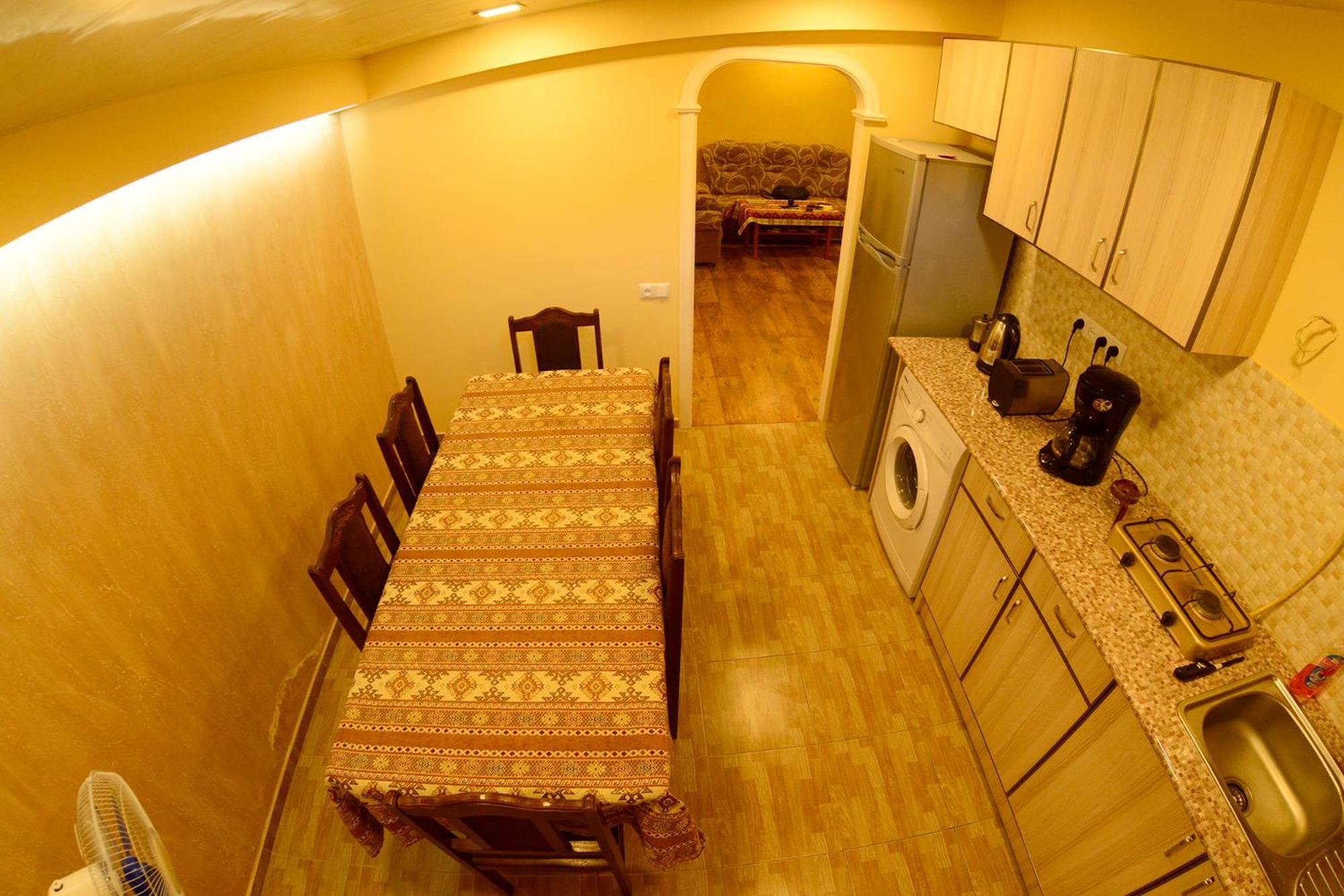 Your Hostel Yerevan Exterior photo