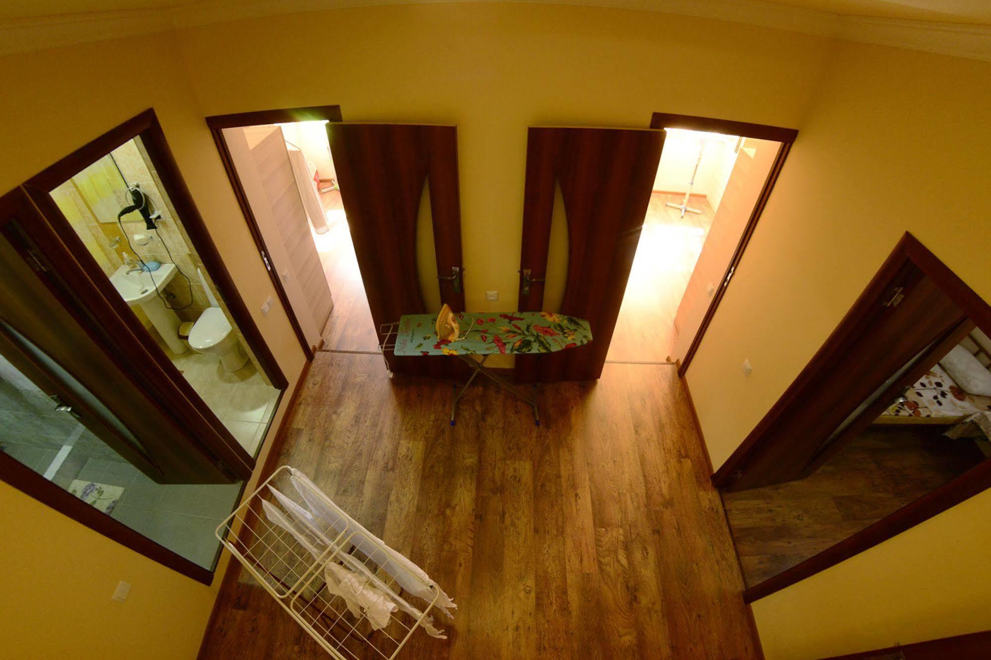Your Hostel Yerevan Exterior photo