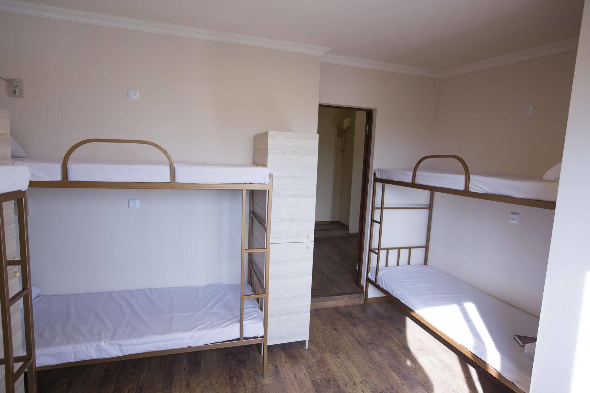 Your Hostel Yerevan Exterior photo